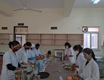 Preparation for Institutional Food Service Management practical